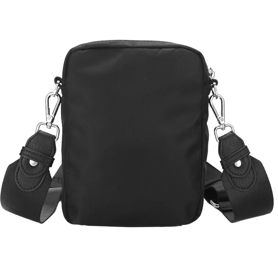 Adax Novara messenger Laren