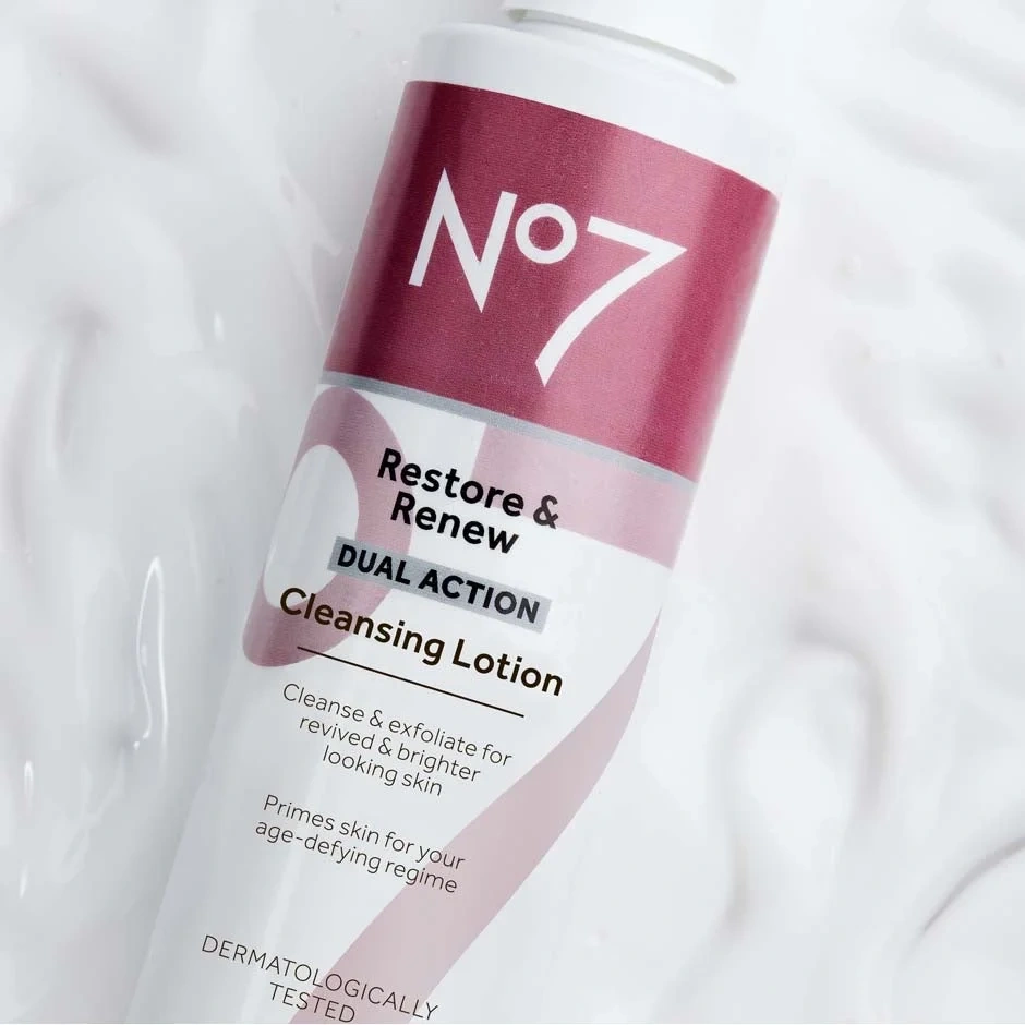 No7 Restore & Renew Cleansing Lotion
