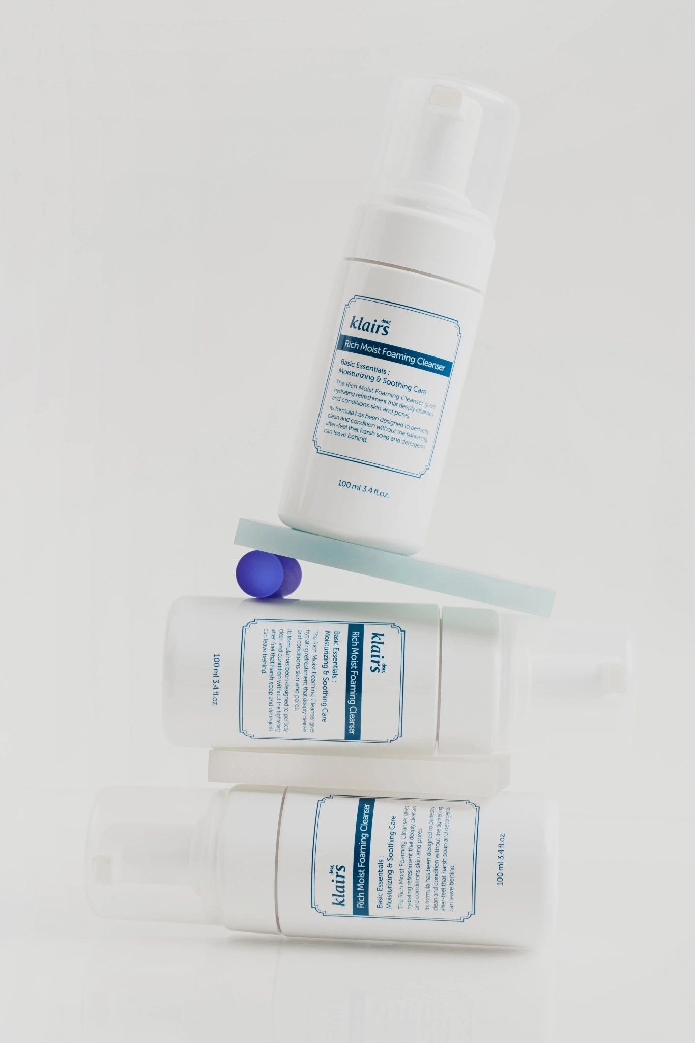 Rich Moist Foaming Cleanser