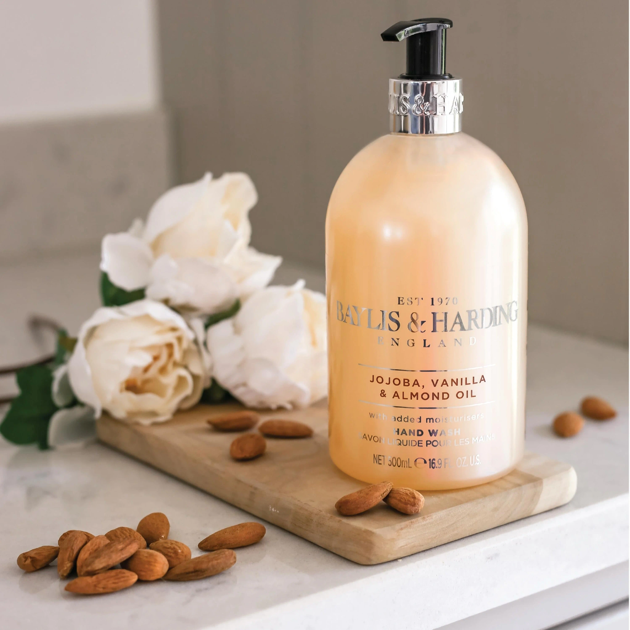 Baylis & Harding Signature Jojoba, Silk & Almond Hand Wash, 500 ml