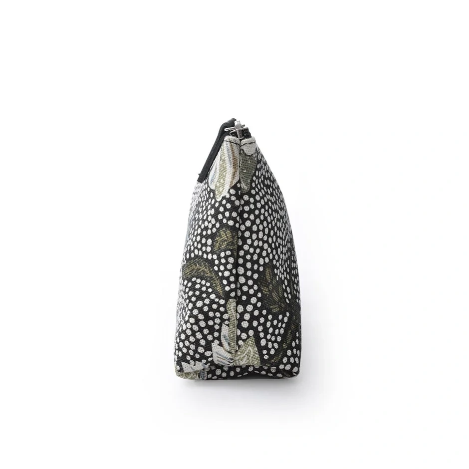 Ceannis Cosmetic Small Flower Linen