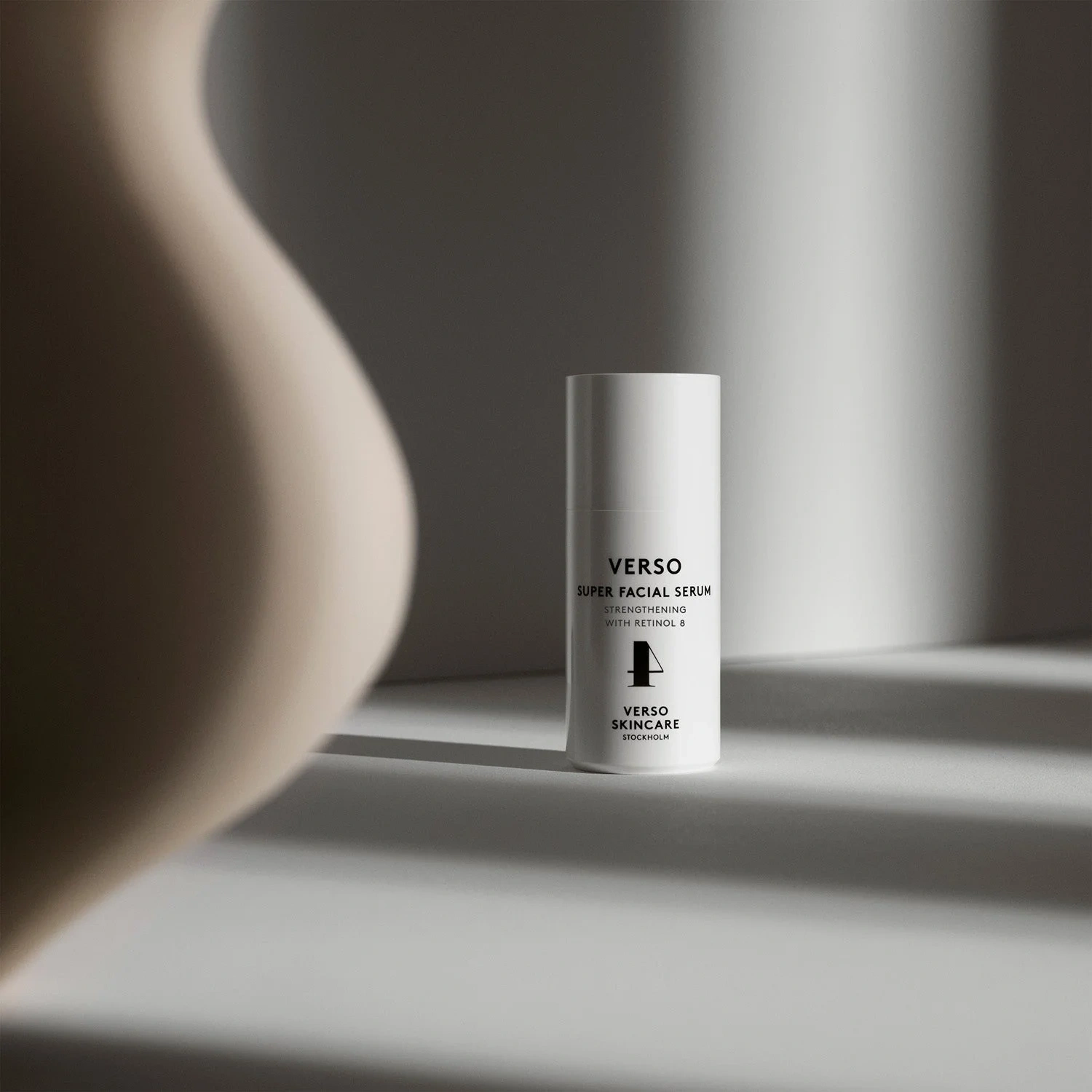 VERSO N°4 Super Facial Serum With Retinol 8 30 ml