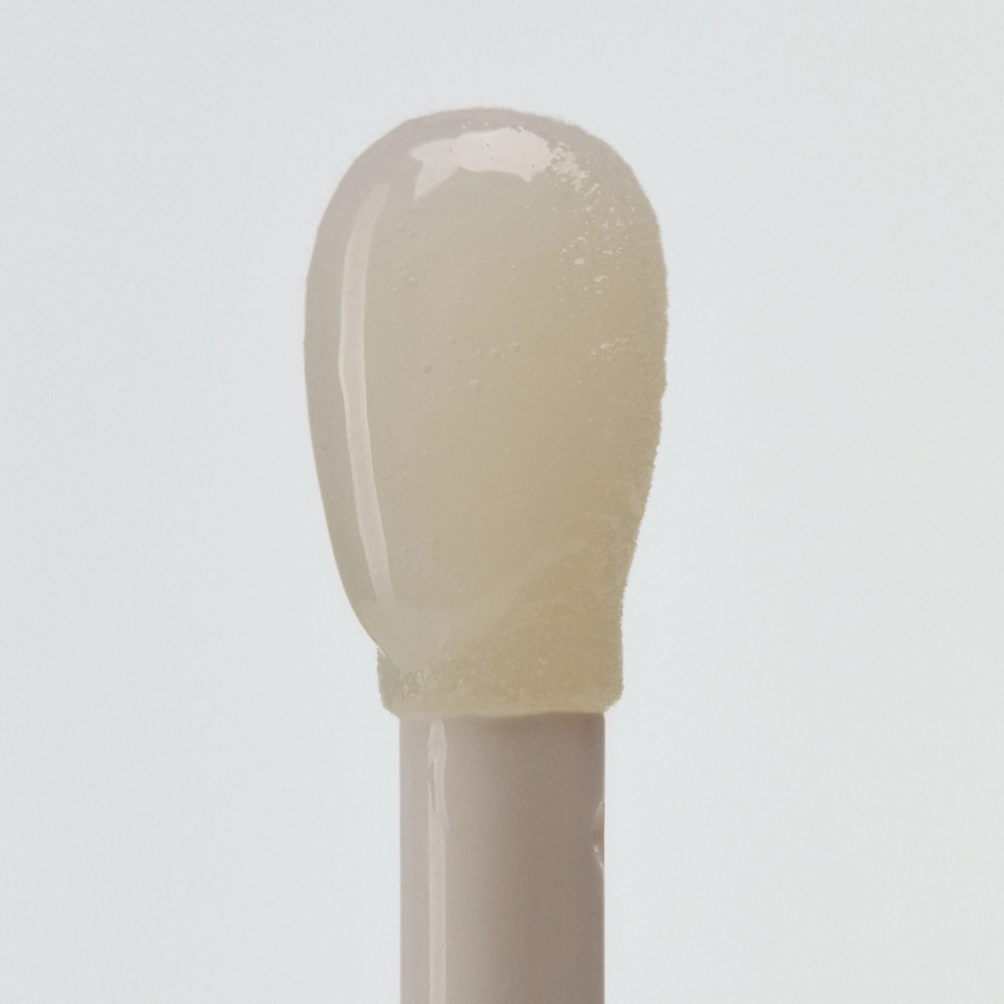 Axis-Y Vita Glow Lip Oil, Dreamy Olive, 4,5 g