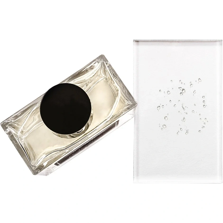 Avant Skincare Quintessence