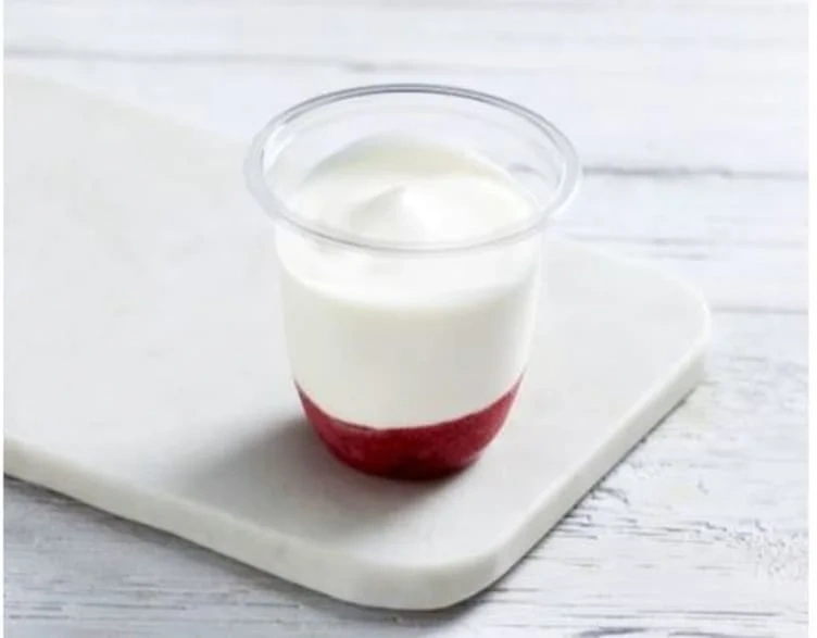 Pannacotta m/Jordbær 90g Kjølt