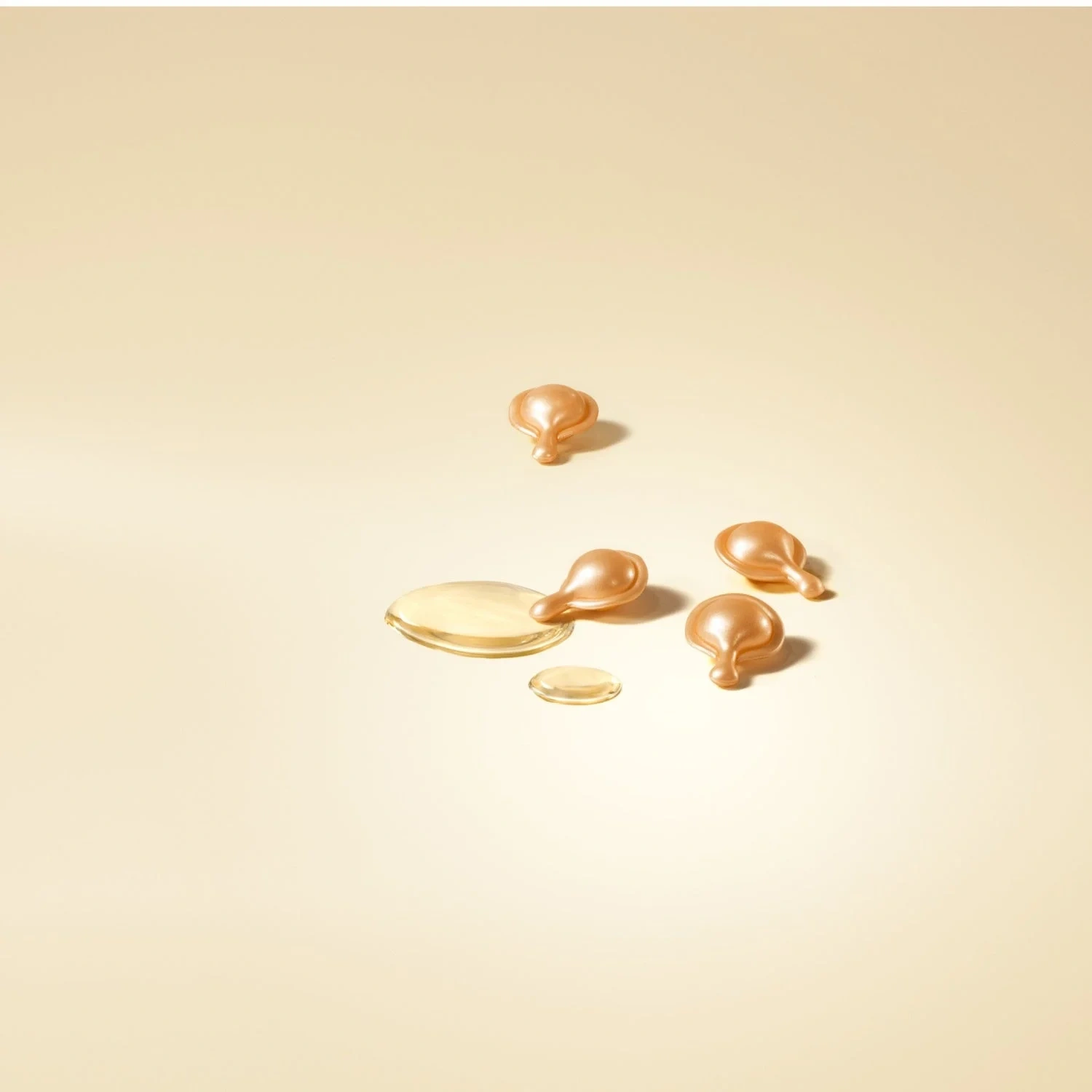 Elizabeth Arden Ceramide Capsules Daily Youth Restoring Serum