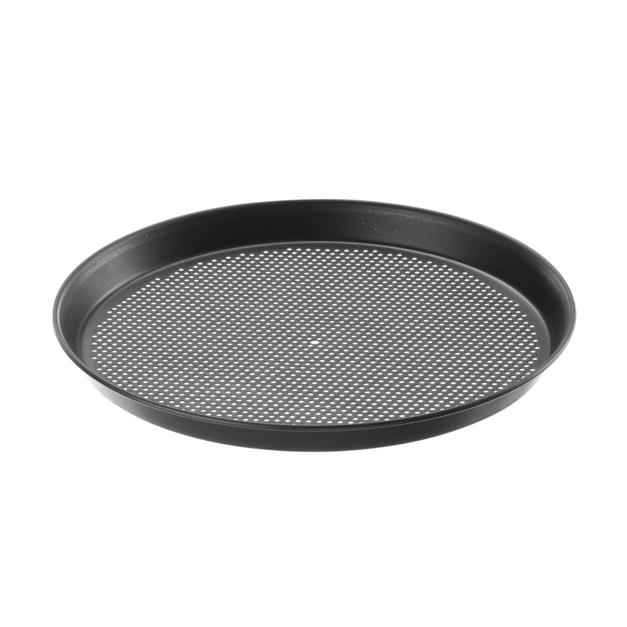 Perforerad pizzapanna