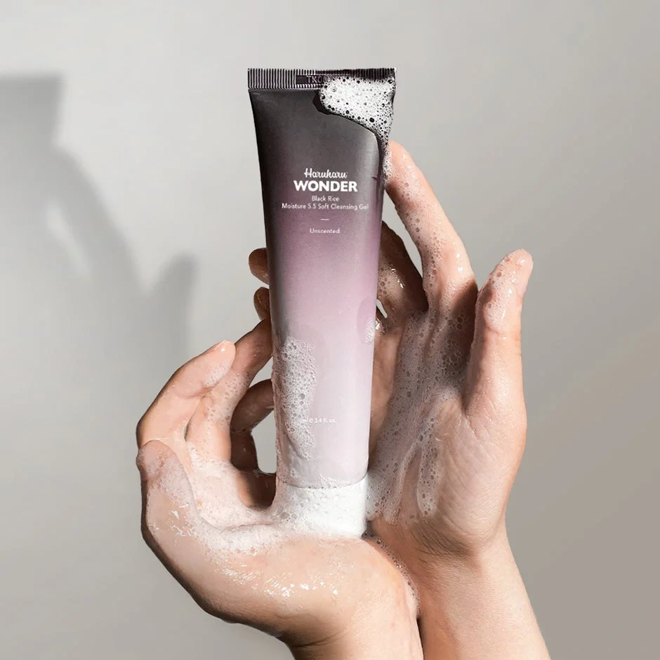 haruharu wonder Black Rice Moisture 5.5 Soft Cleansing Gel 100 ml​
