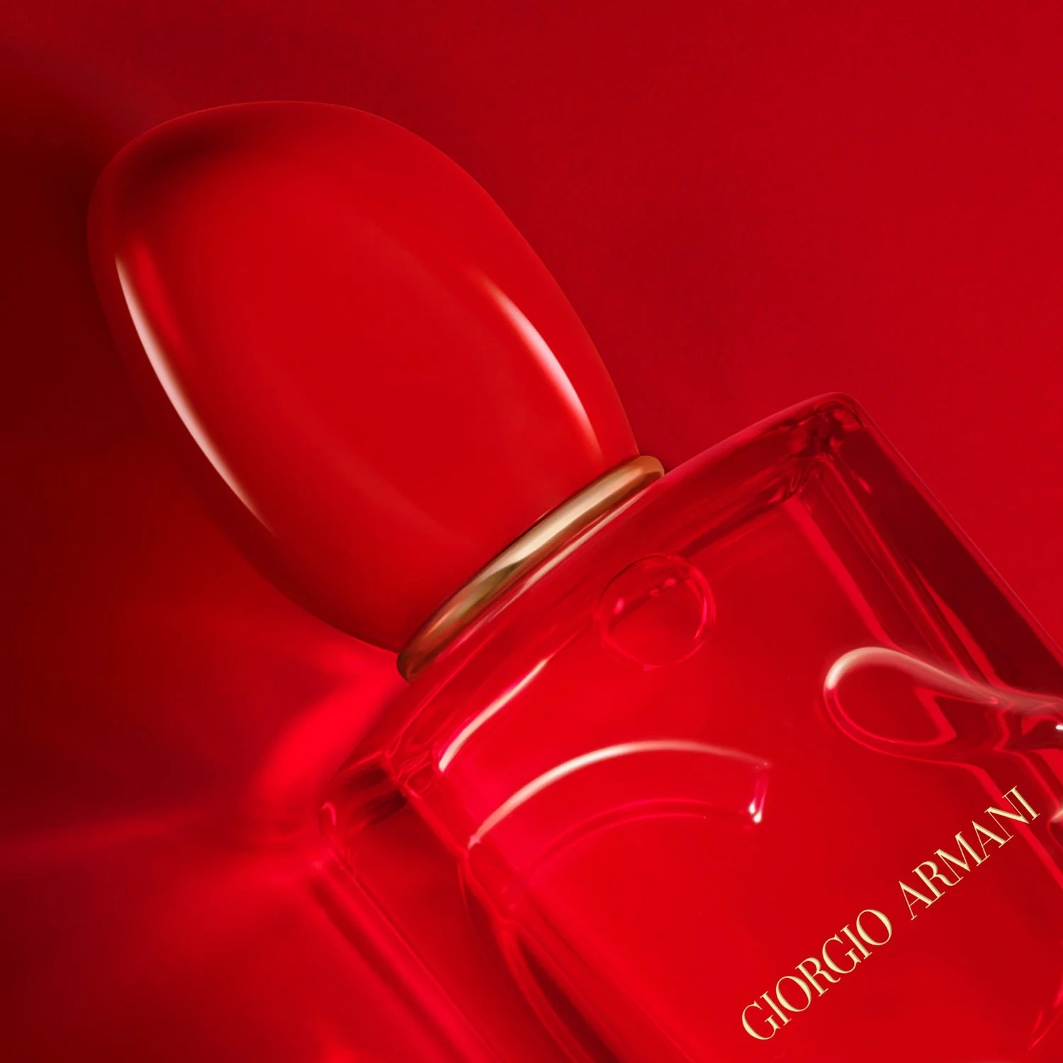 Armani Si Passione Red Musk