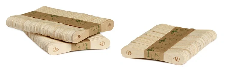 HENNIG-OLSEN IS AS Flat isskje i tre til bruk i dispenser