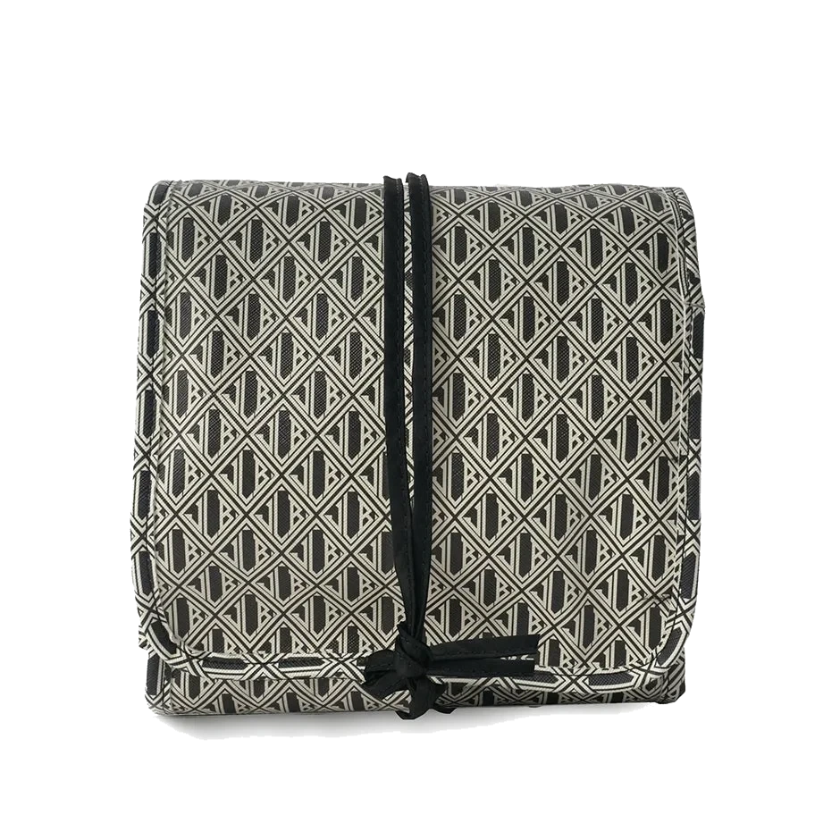 Ceannis JLB Hanging Cosmetic Black-White