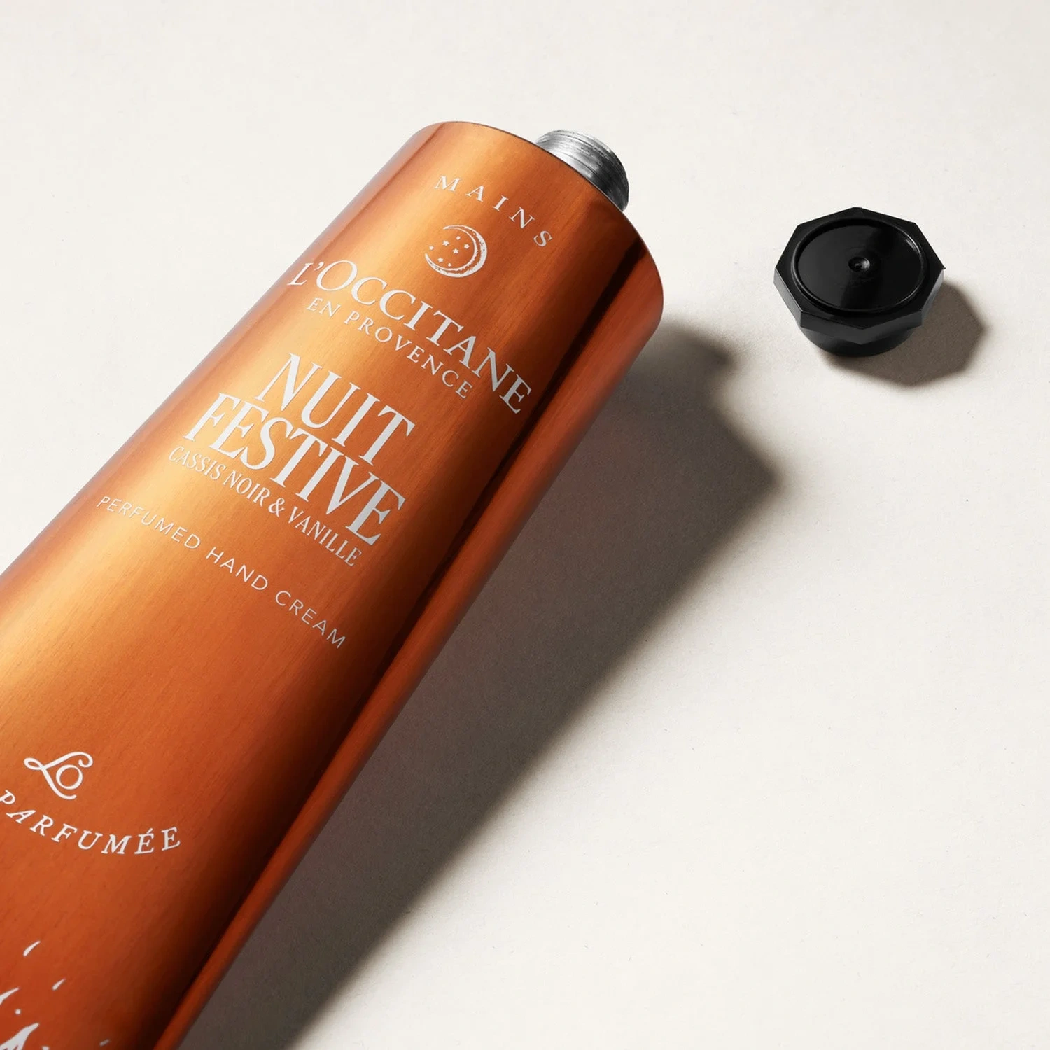 L'Occitane en Provence Almond Nuit Festive Hand Cream