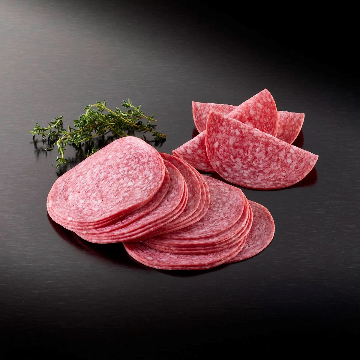 Dansk salami, skivad