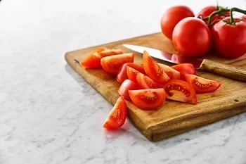 Tomat klyftad 2 kg