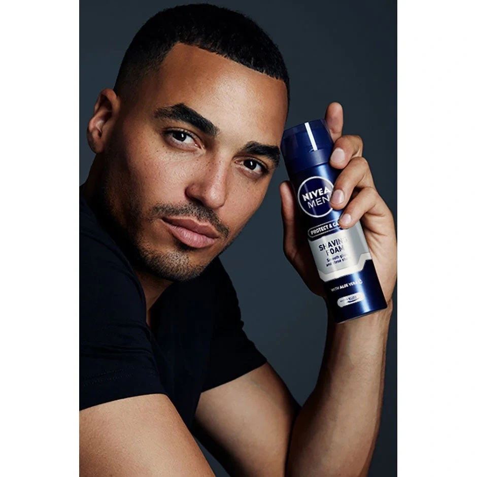 NIVEA Protect & Care Shaving Foam