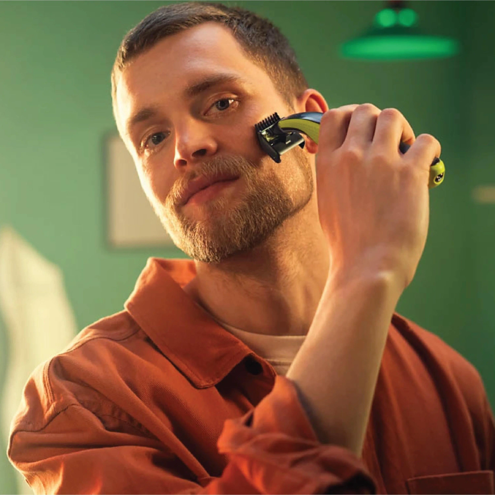 Philips OneBlade 360 Face + Body Skjegg- og kroppstrimmer