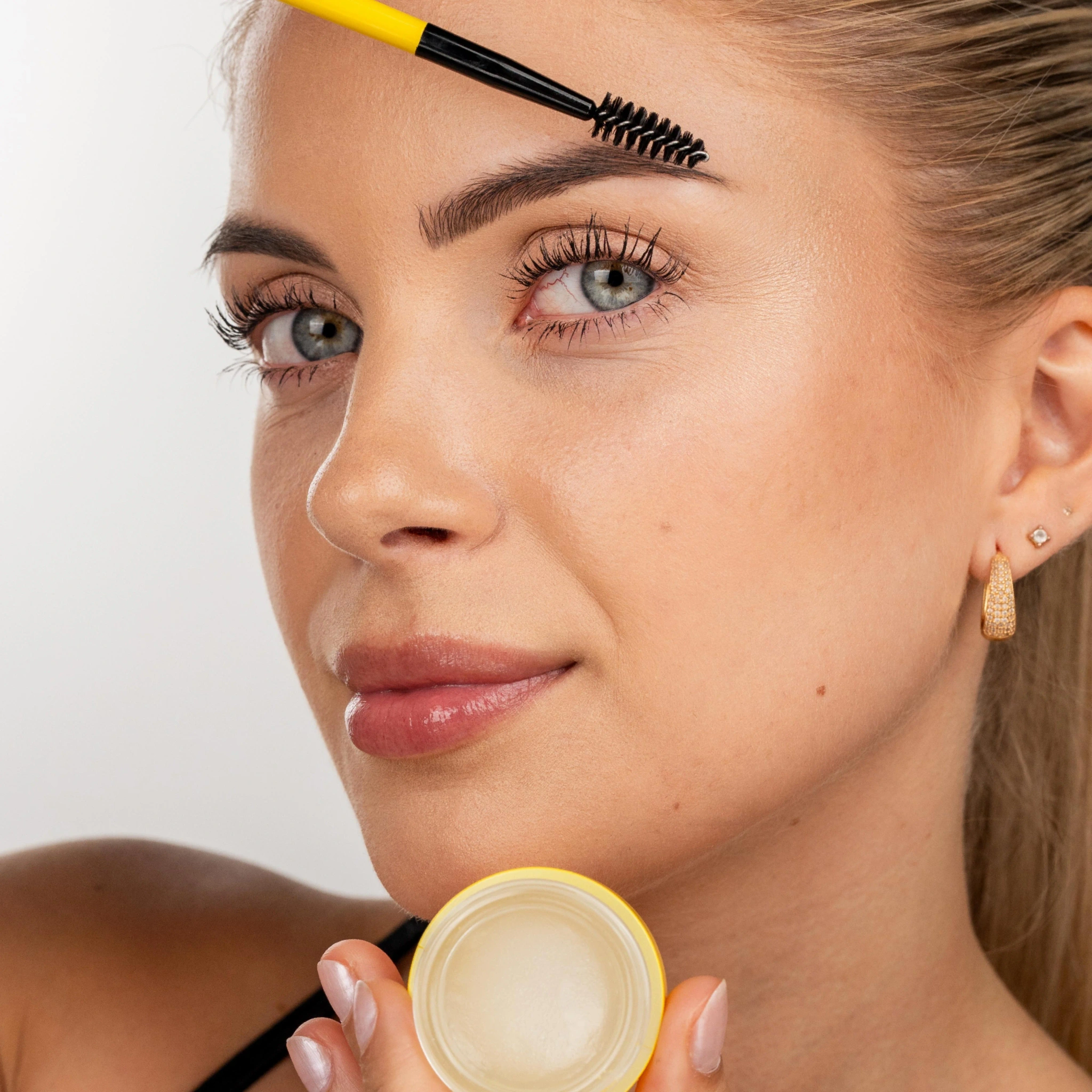 WOWBROW Brow Styling Wax, 4,5 ml