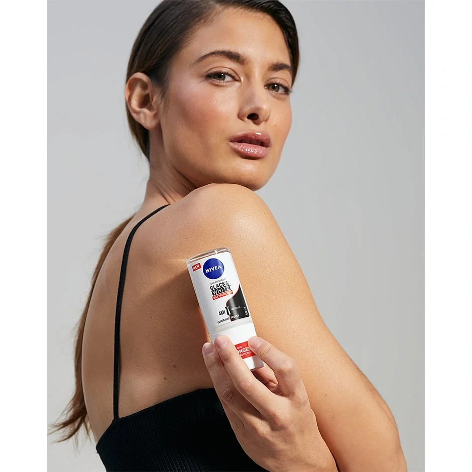NIVEA Black & White Max Protect Roll On