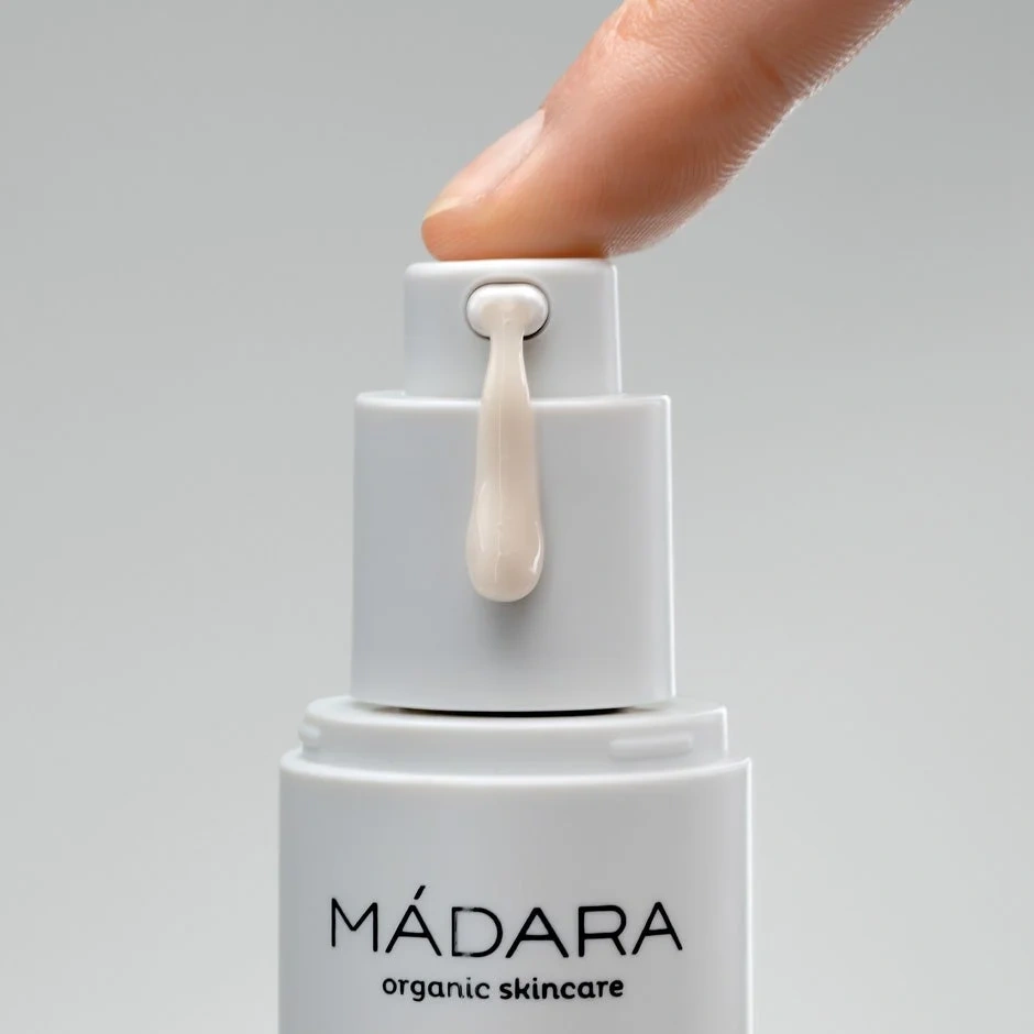 MÁDARA Botanic Niacinamide Alternative 5in1 Serum