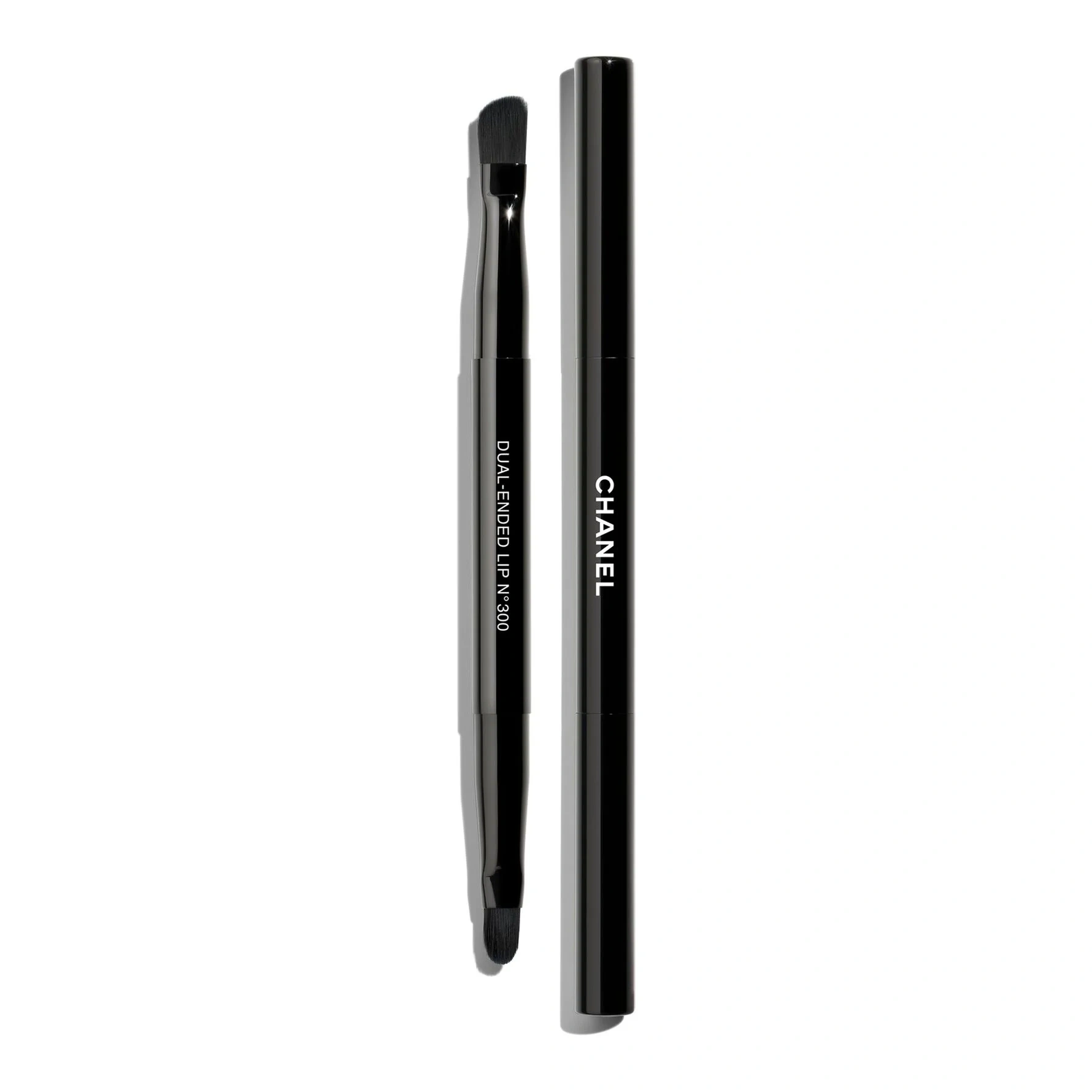 CHANEL DUAL-TIP LIP BRUSH