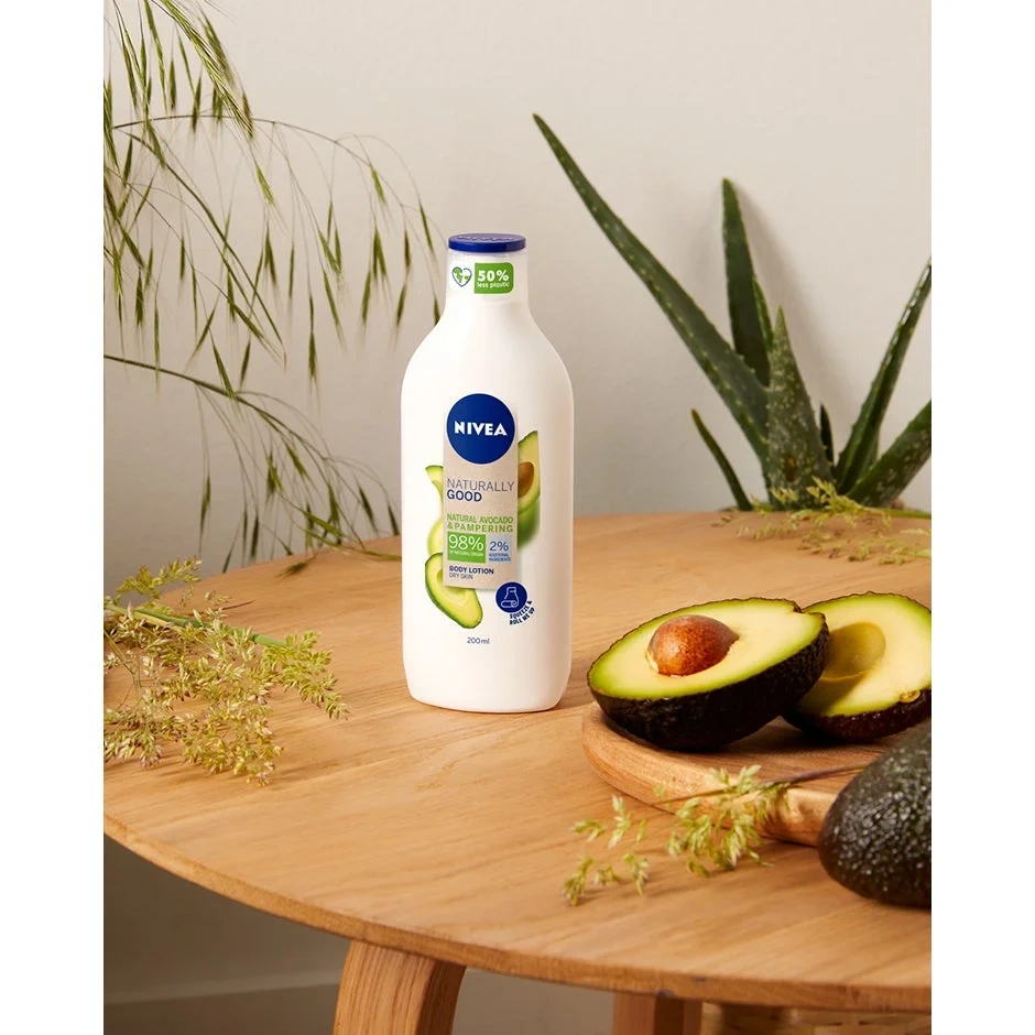 NIVEA Naturally Good