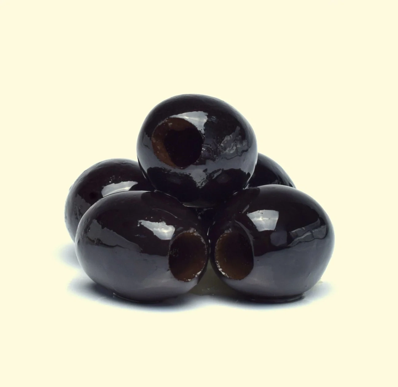 Oliver Svarta utan kärna 3 kg