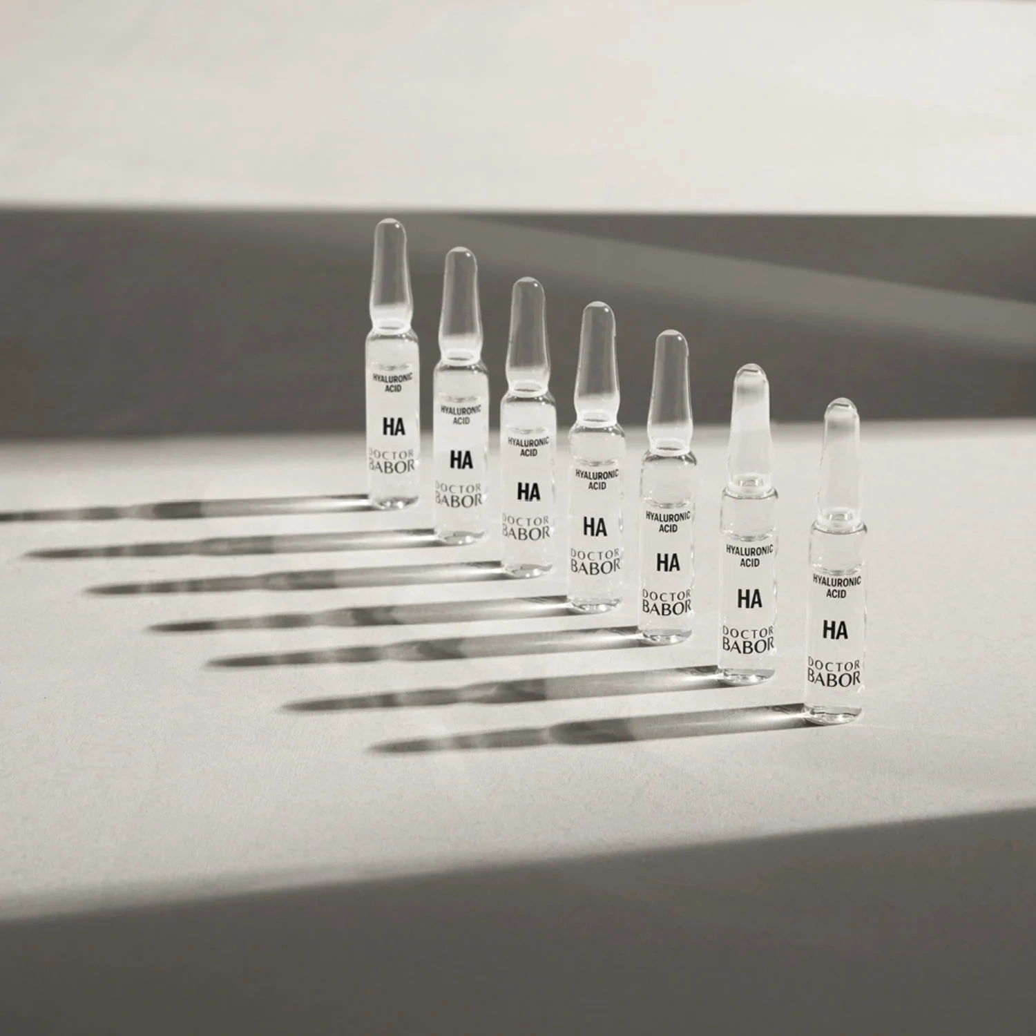BABOR Doctor Babor Hydration 10D Hyaluronic Acid Ampoule Serum Concentrate, 7 x 2 ml