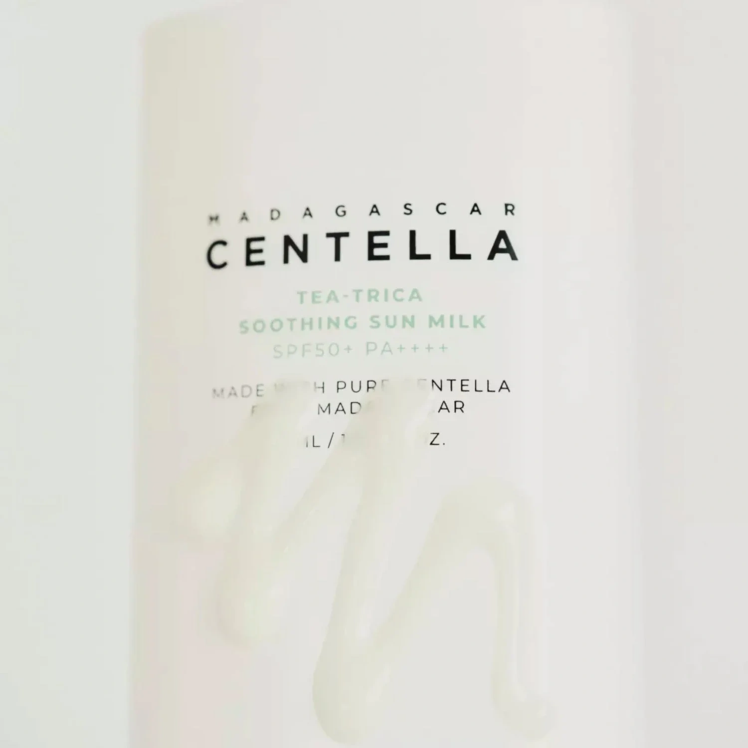 SKIN1004 Madagascar Centella Tea-Trica Soothing Sun Milk