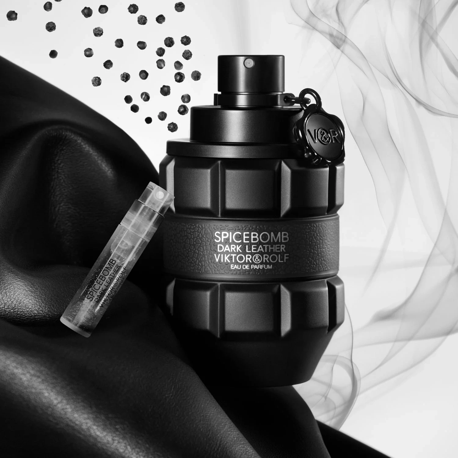 Viktor & Rolf Spicebomb Black Leather