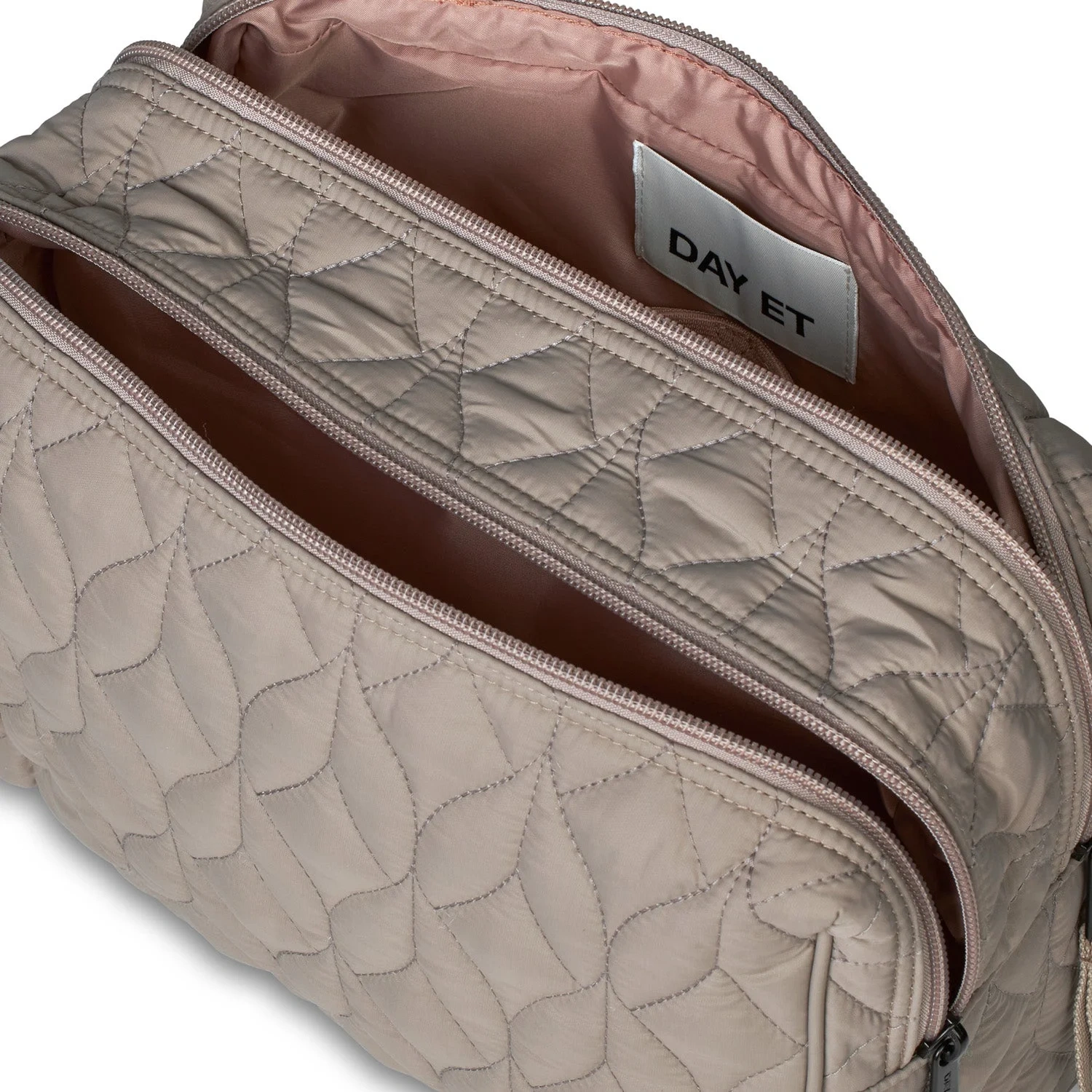 DAY ET RE-Q Twist Washbag L