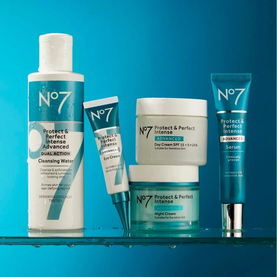 No7 Protect & Perfect Intense Advanced Dual Action