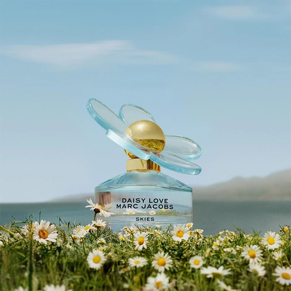 Marc Jacobs Daisy Love Skies
