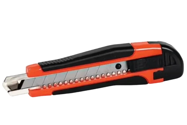 Tapetkniv
