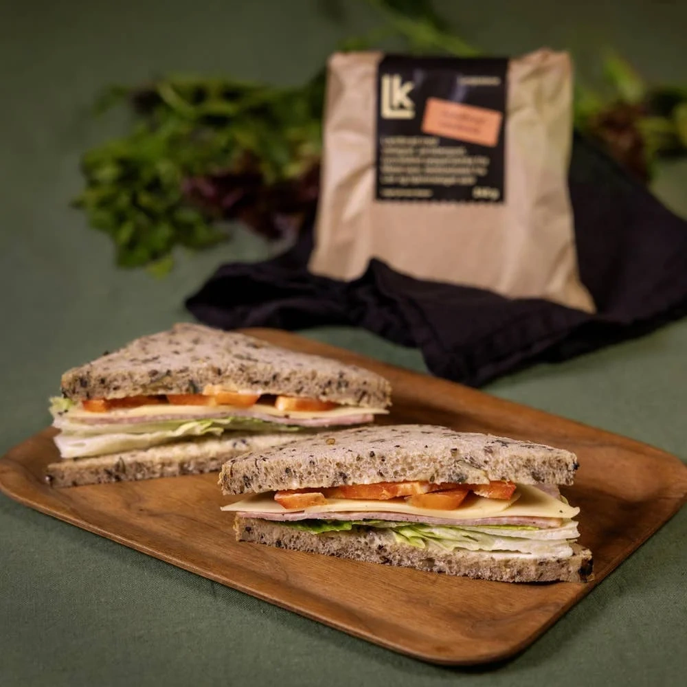 Sandwich med ost og skinke