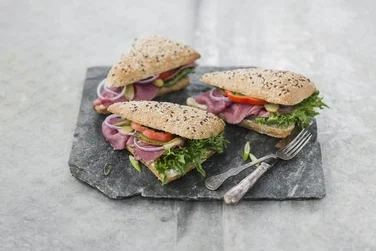 Trekantbrød Halvgrov Surdeig 110g 30stk