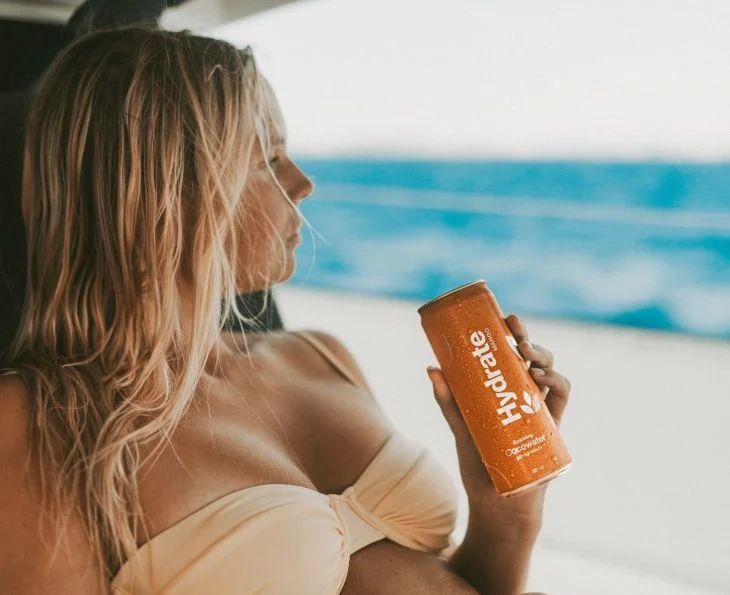 Kokosvann Mango kullsyreholdig 330 ml
