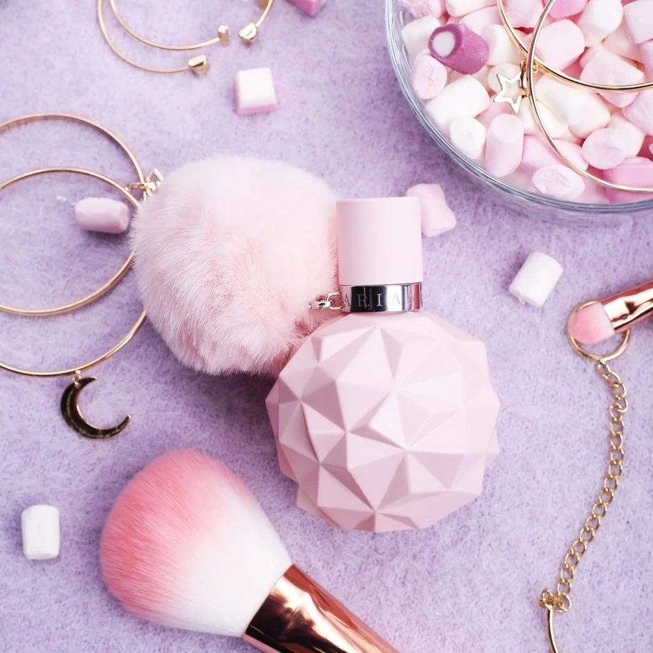 Ariana Grande Sweet Like Candy
