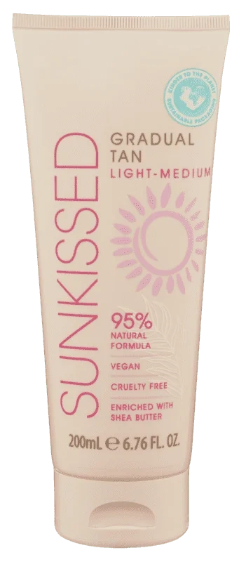 Sunkissed Gradual Tan Light Medium 200ml