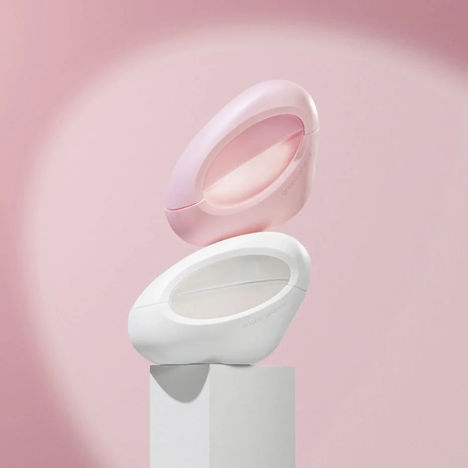 Ariana Grande MOD Blush